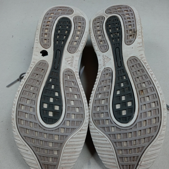 Adidas Supernova Bounce women's gray sz 11.5. running shoe. 135.1pm - Picture 8 of 9